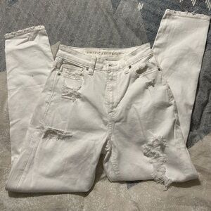 White American eagle jeans